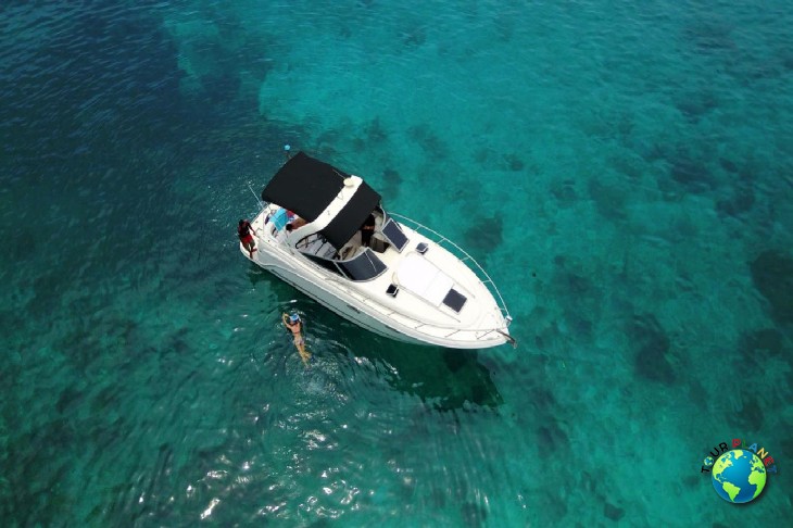 Private Charter Speedboat to Racha Yai Island - 20 Passenger