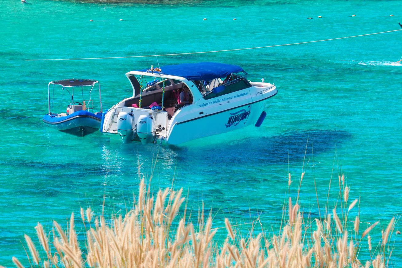 Private Charter Speedboat to Racha or Maithon or Khai Island - 1-10 Passenger / 2 Engines